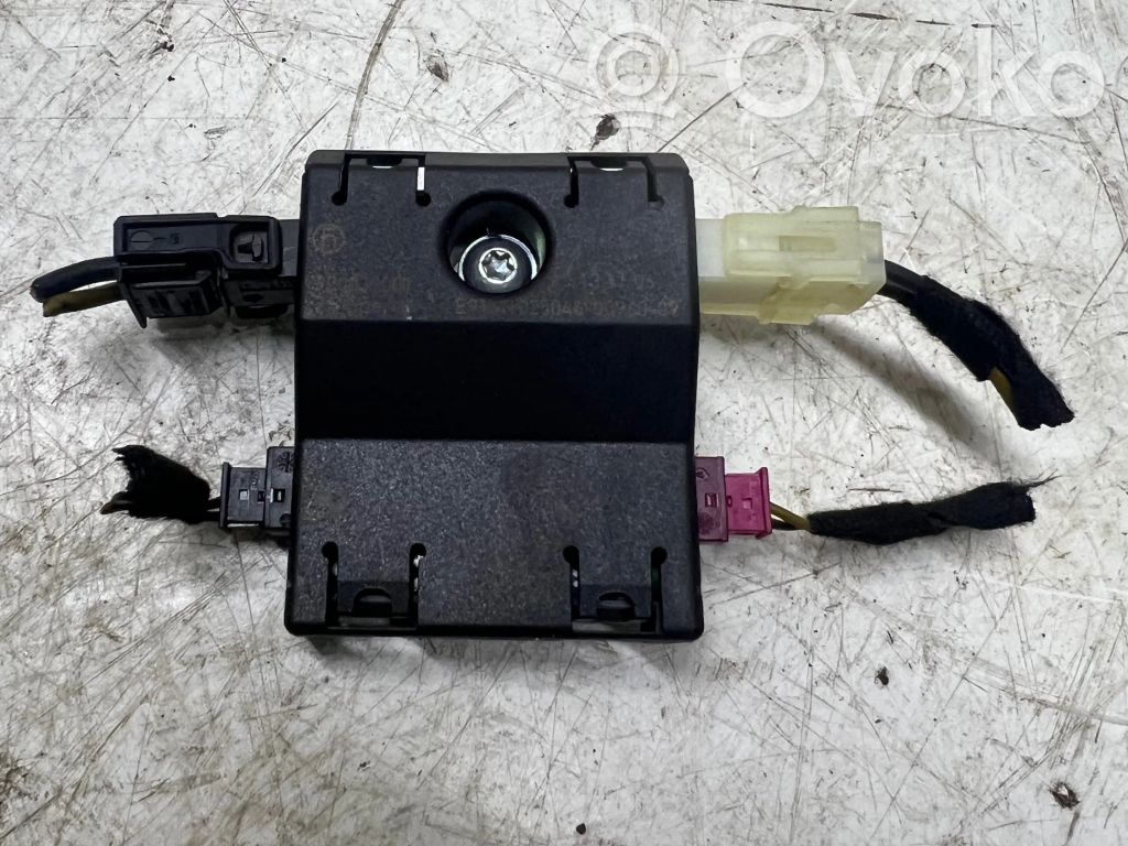 BMW X5 E70 Aerial GPS antenna 