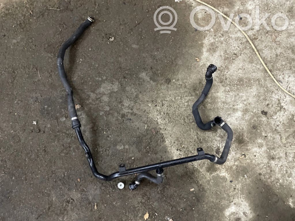 BMW 3 E90 E91 Engine coolant pipe/hose 