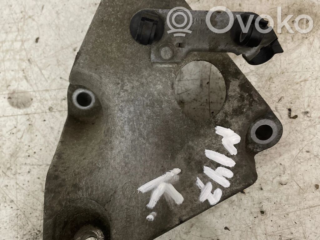 BMW X1 E84 Engine mounting bracket 