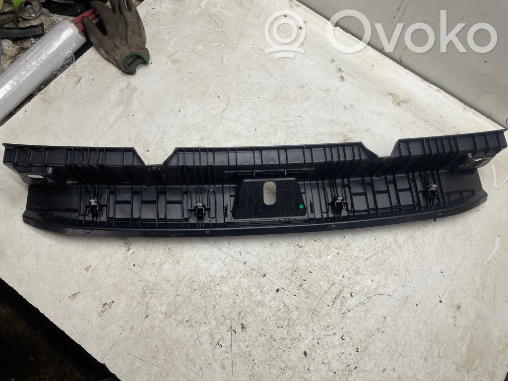 BMW X1 E84 Trunk/boot sill cover protection 