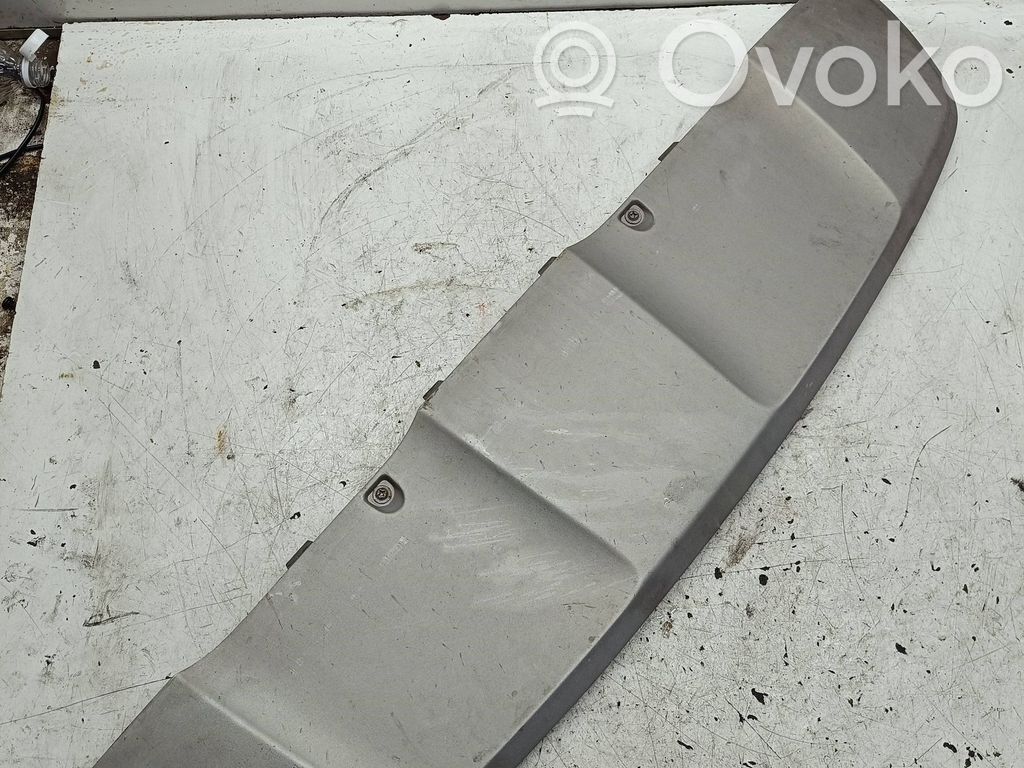 BMW X6 E71 Apatinė bamperio dalis 