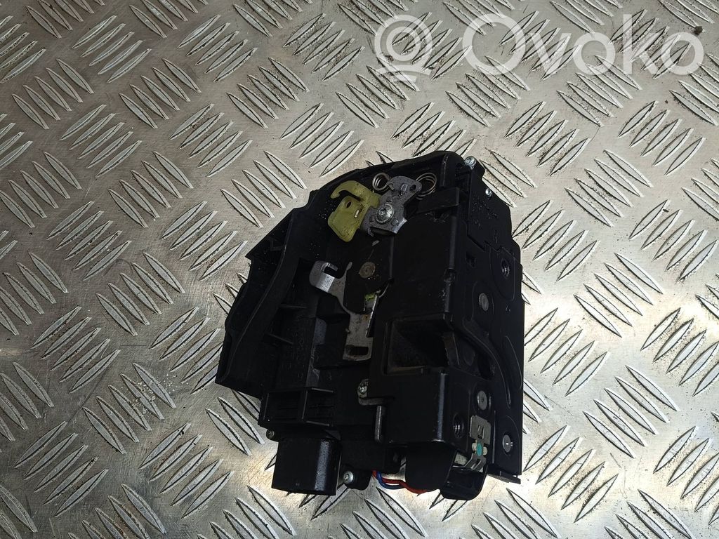 Porsche Boxster 986 Priekšpusē slēdzene 