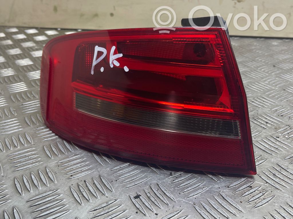 Audi A4 S4 B8 8K Lampă spate în caroserie 