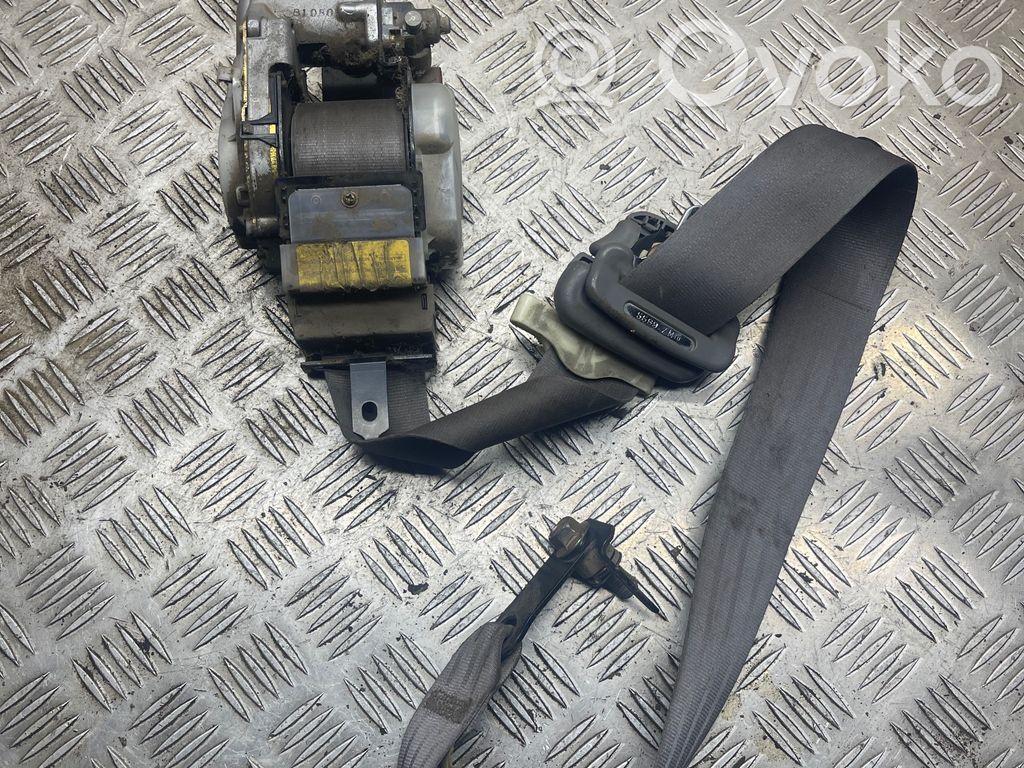 Subaru Forester SF Cinturón delantero 