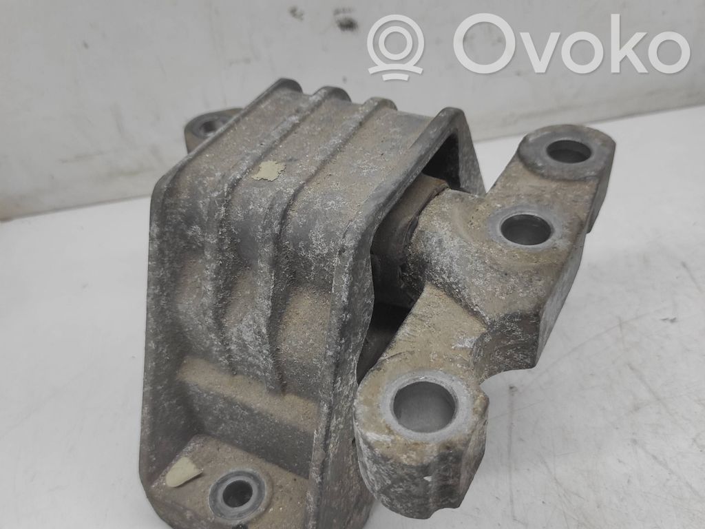 Opel Signum Engine mount bracket 
