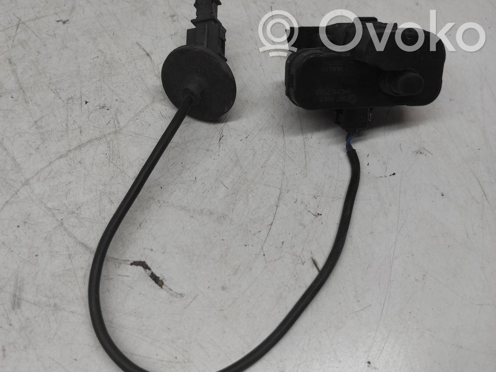 Volkswagen Golf V Serratura del tappo del serbatoio del carburante 