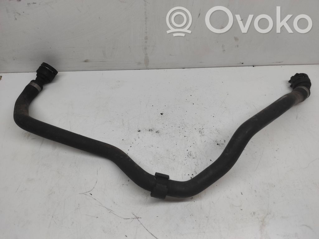 BMW 3 E90 E91 Coolant pipe/hose 