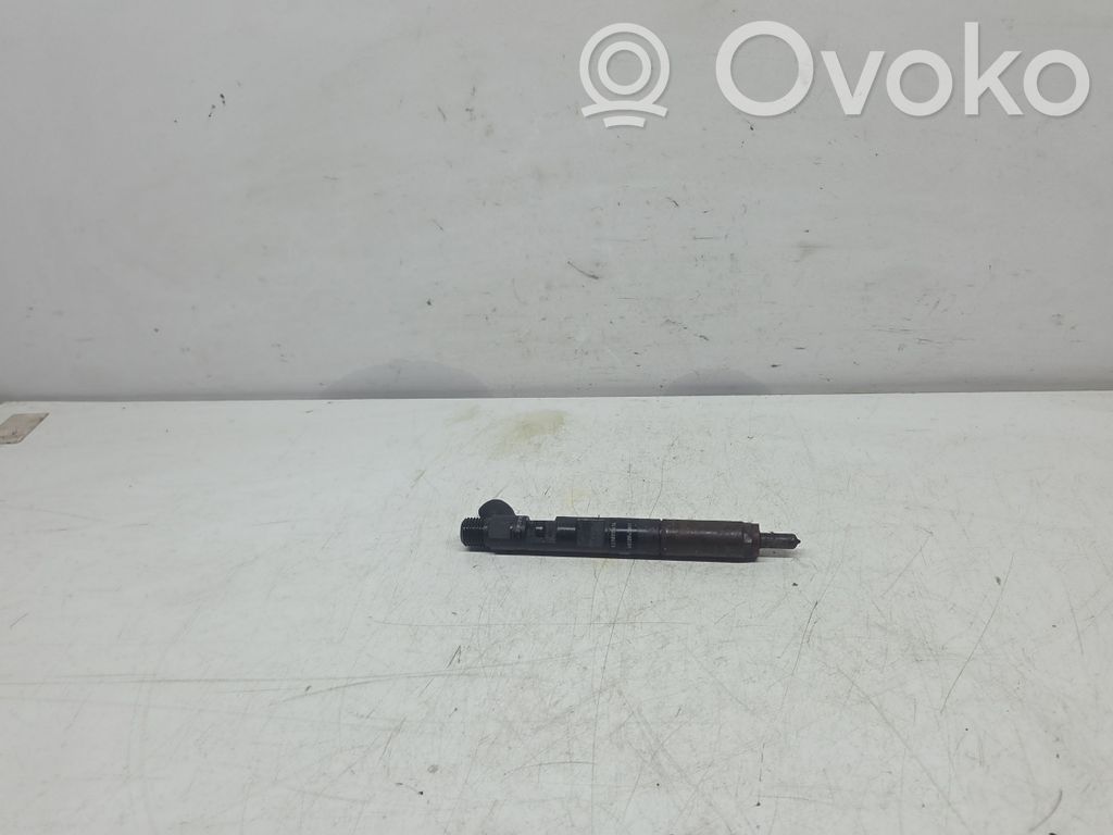Renault Megane III Inyector de combustible 