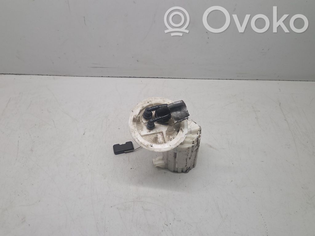 Audi A4 S4 B8 8K Bomba interna de combustible 