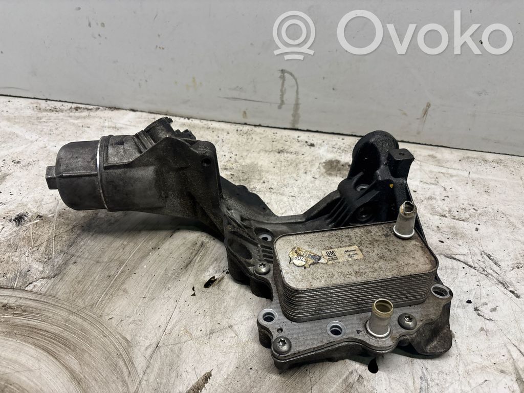 Volvo V70 Soporte de montaje del filtro de aceite 