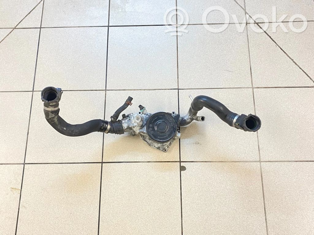 BMW 7 F01 F02 F03 F04 Water pump 