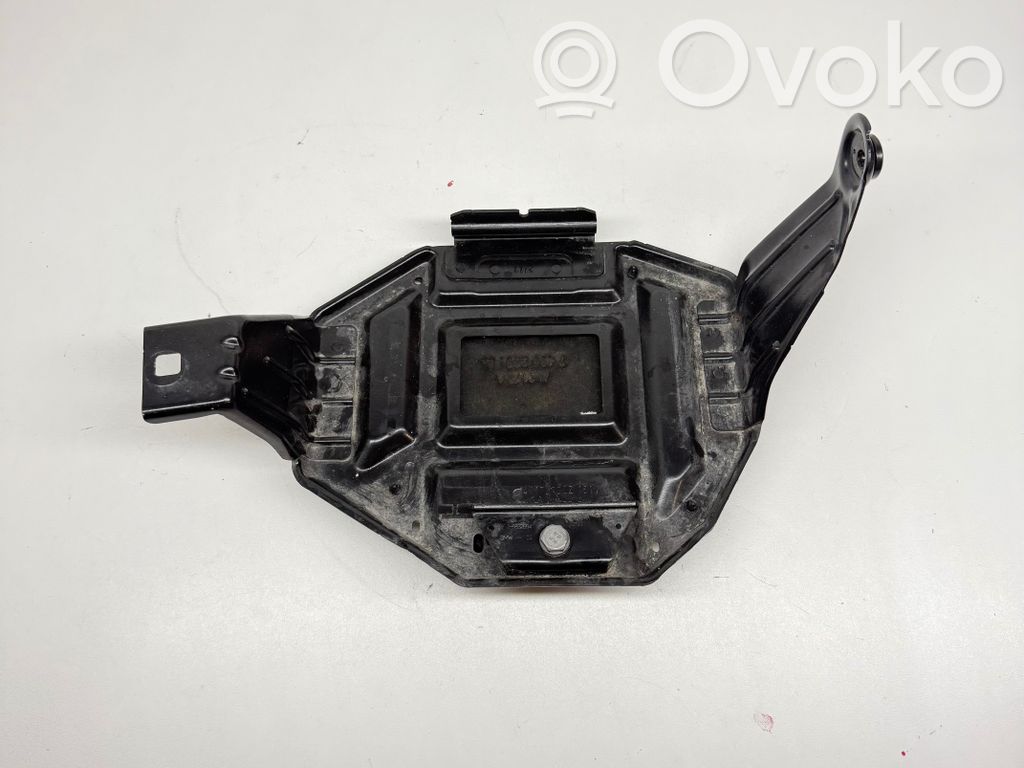 BMW 5 G30 G31 G38 Soporte para la batería 