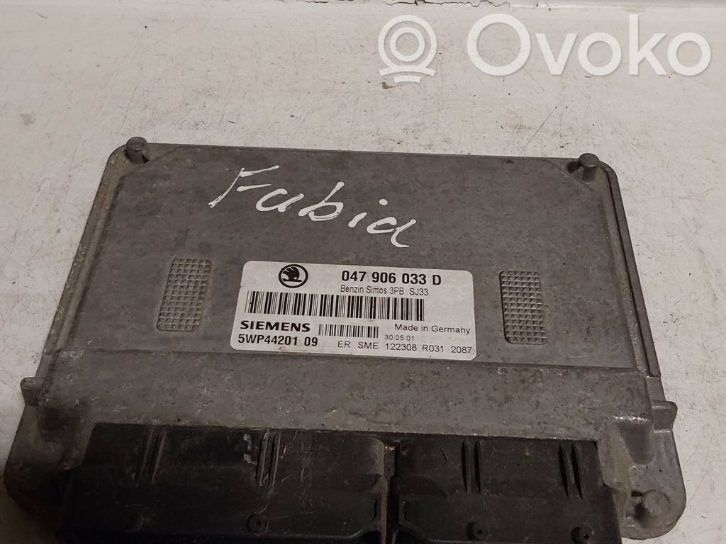 Engine control unit/module   047906033D,5WP4420109