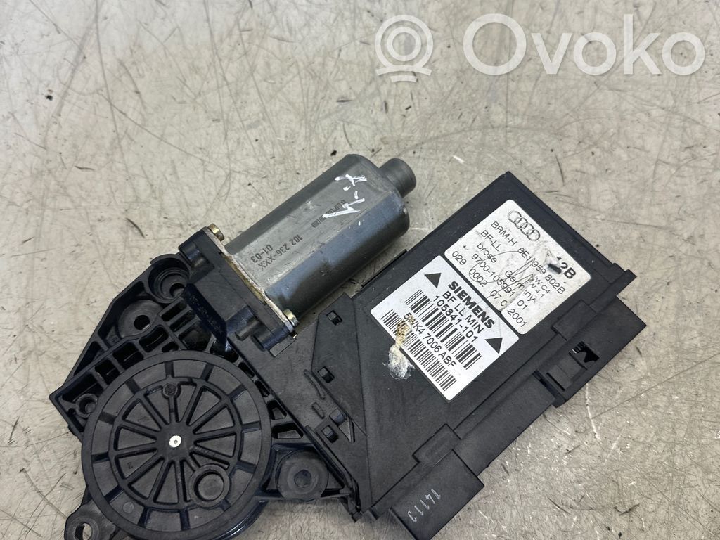 Audi A4 S4 B7 8E 8H Silnik regulatora szyby drzwi przednich 