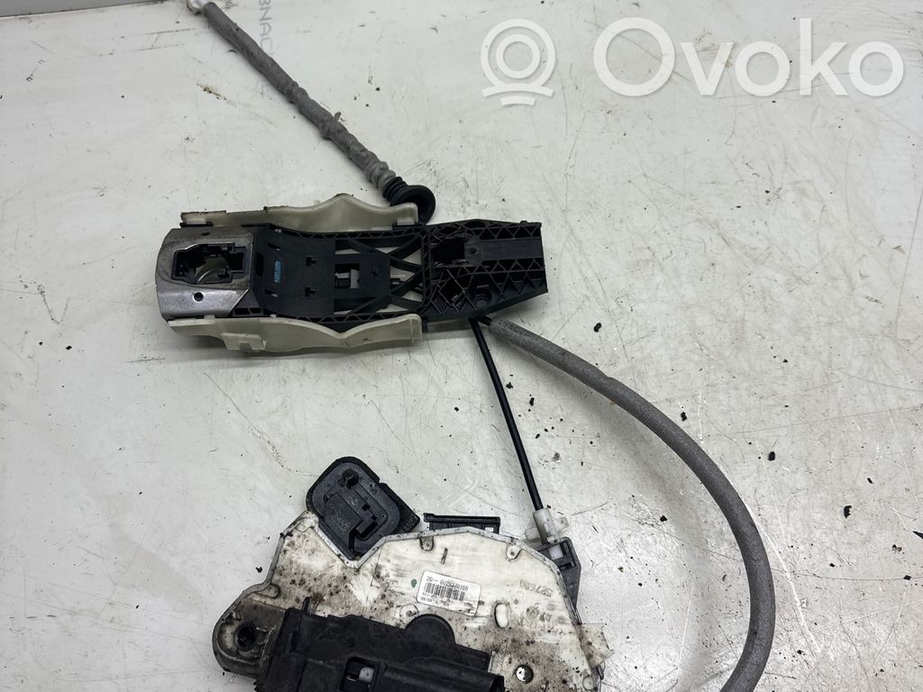 Skoda Superb B8 (3V) Front door lock 