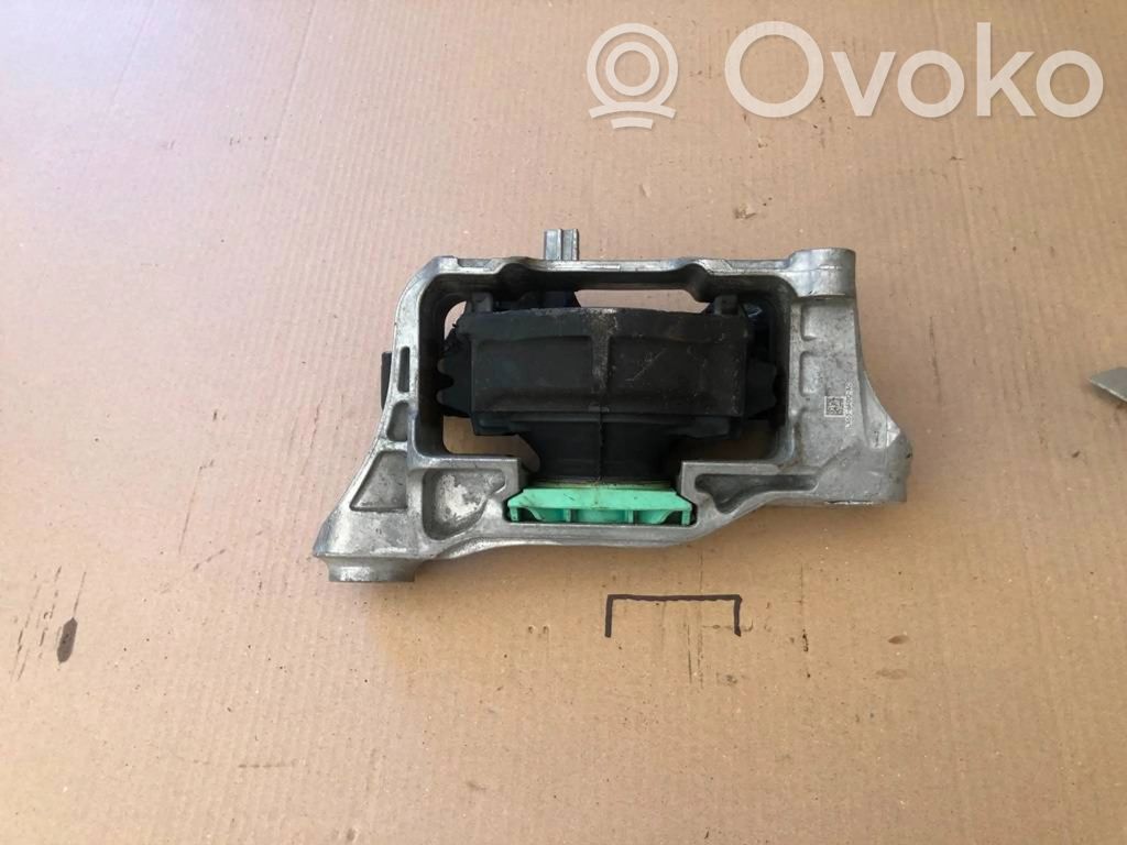 Ford Kuga III Engine mount vacuum valve 