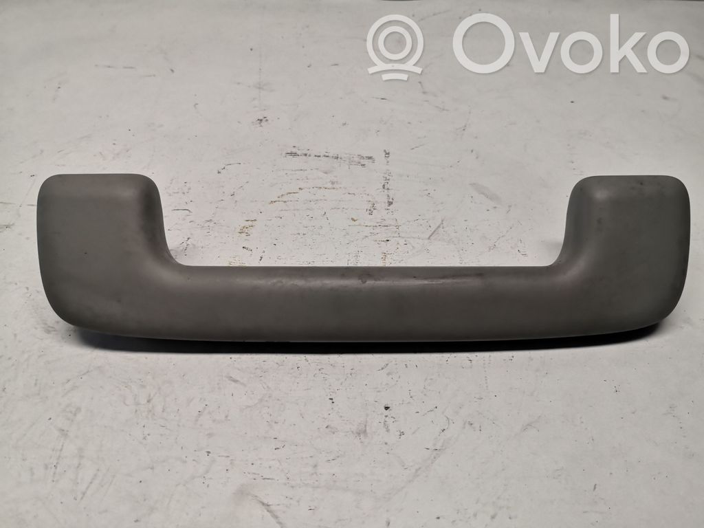 Audi A8 S8 D3 4E Rankenėlė priekinė 