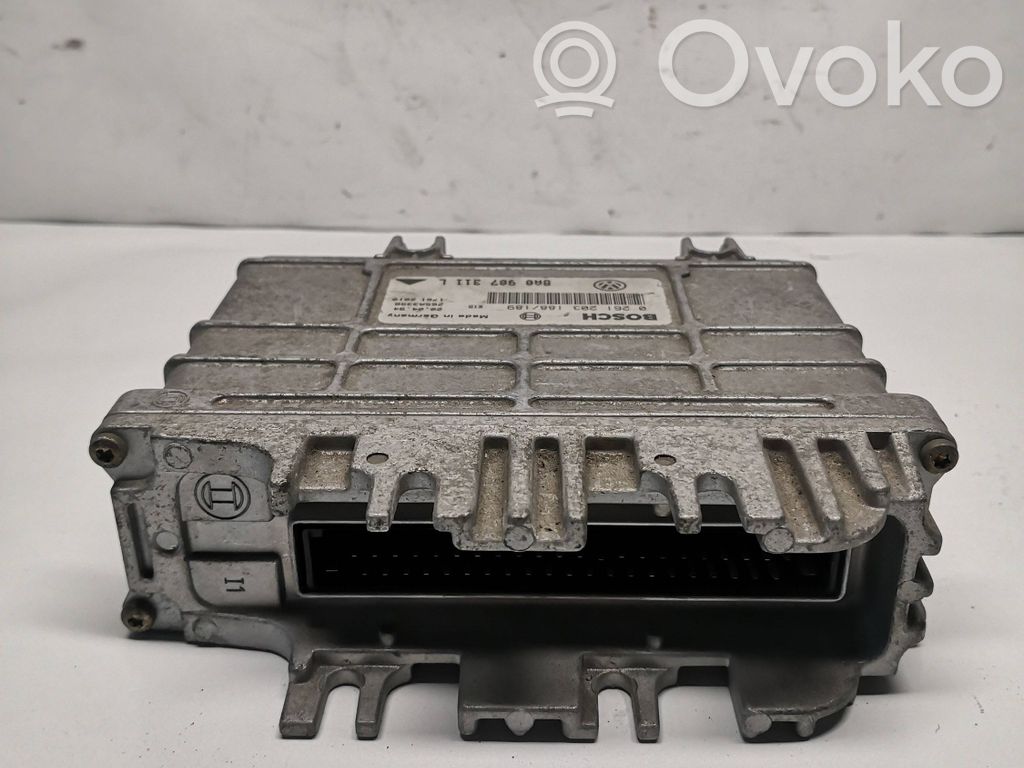 Volkswagen PASSAT B4 Engine control unit/module 