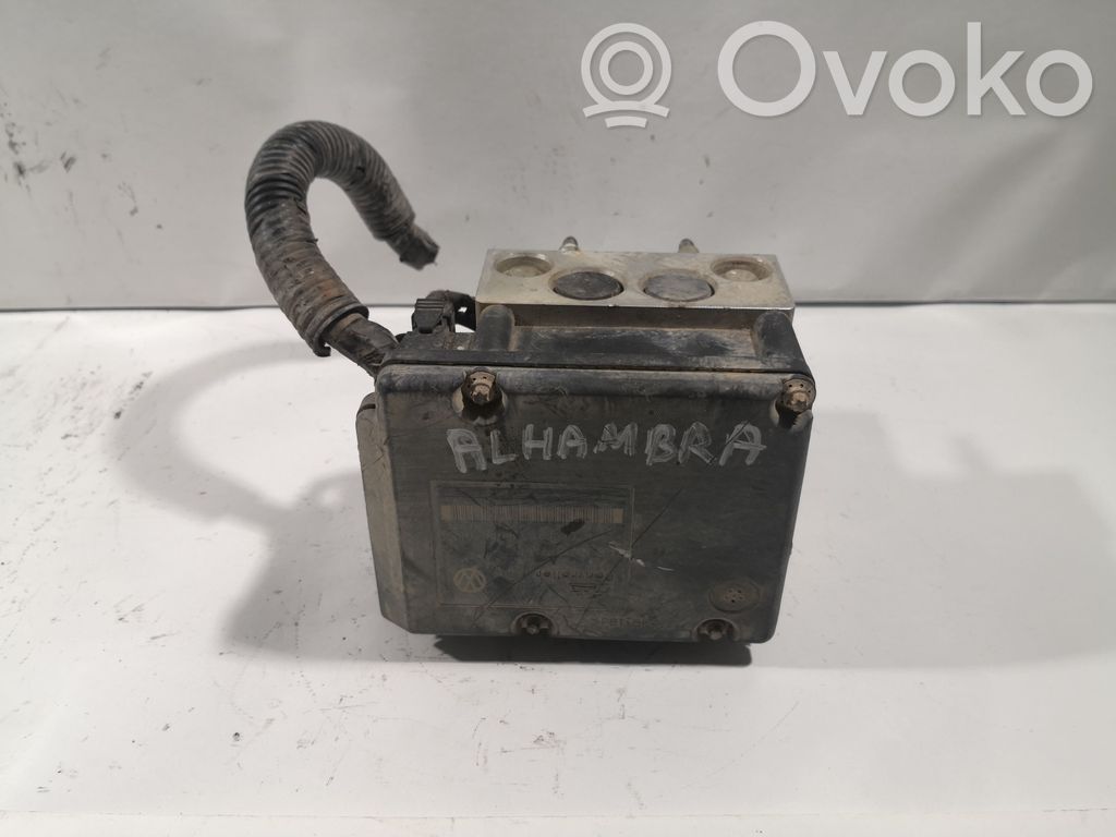 Seat Alhambra (Mk1) ABS Pump 