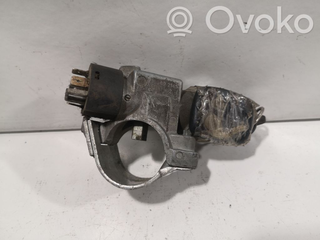 Opel Vectra B Užvedimo spynelė 