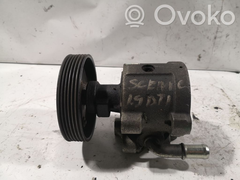 Renault Scenic I Power steering pump 