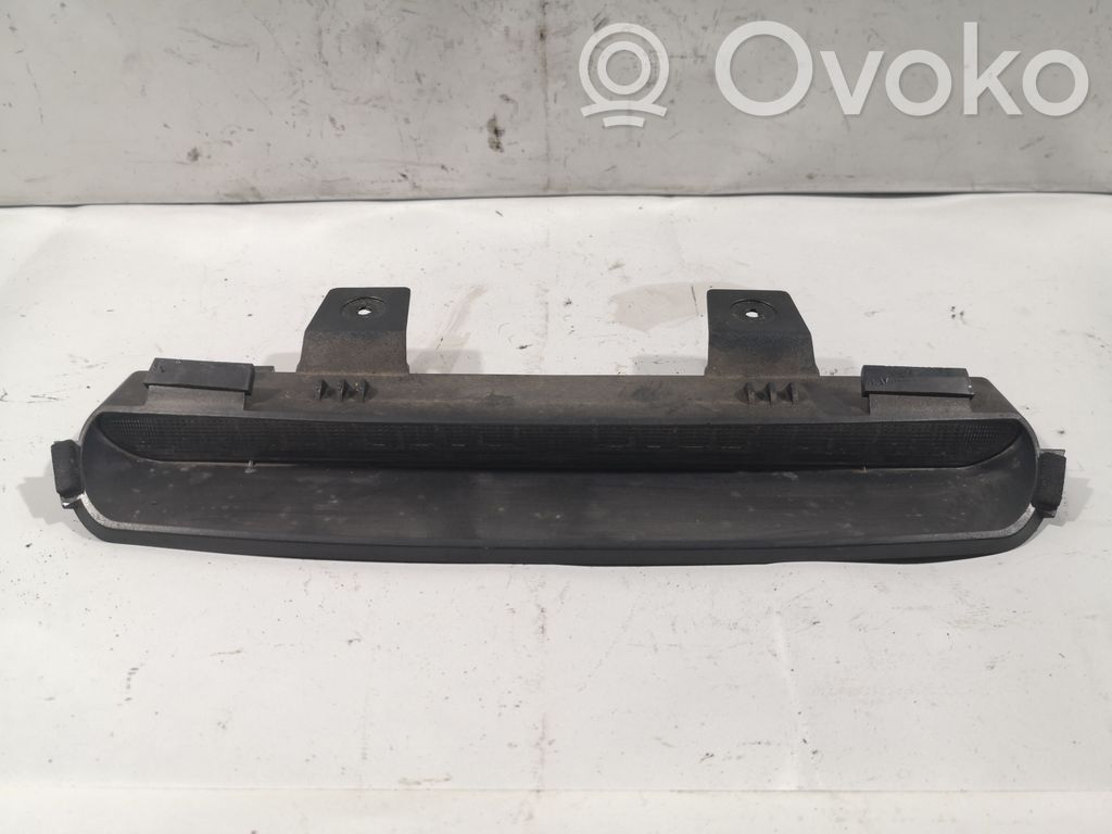 Volvo S40, V40 Third/center stoplight 