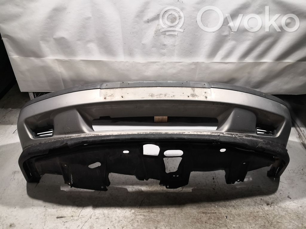 Volvo S40, V40 Parachoques delantero 