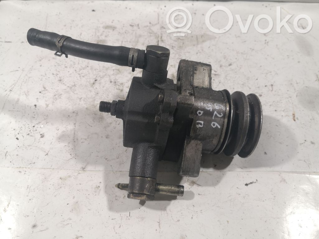 Mazda 626 Vairo stiprintuvo siurblys 
