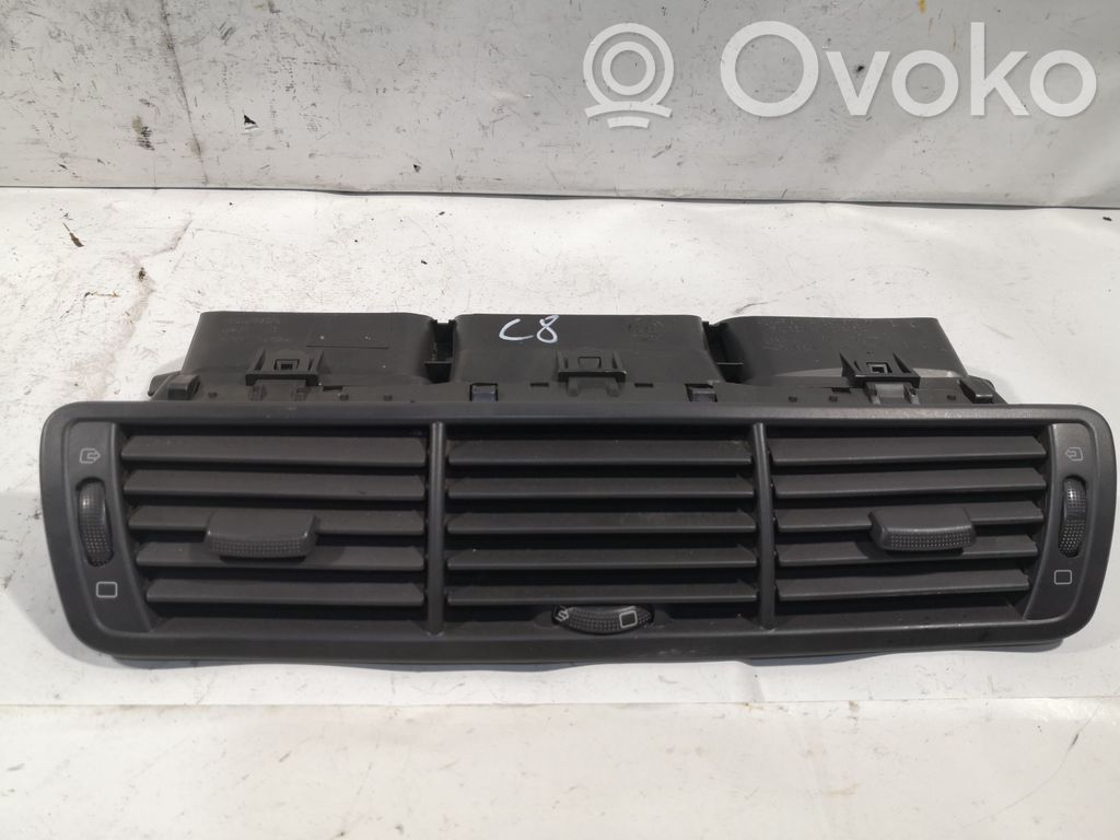 Citroen C8 Dysze / Kratki środkowego nawiewu deski rozdzielczej 