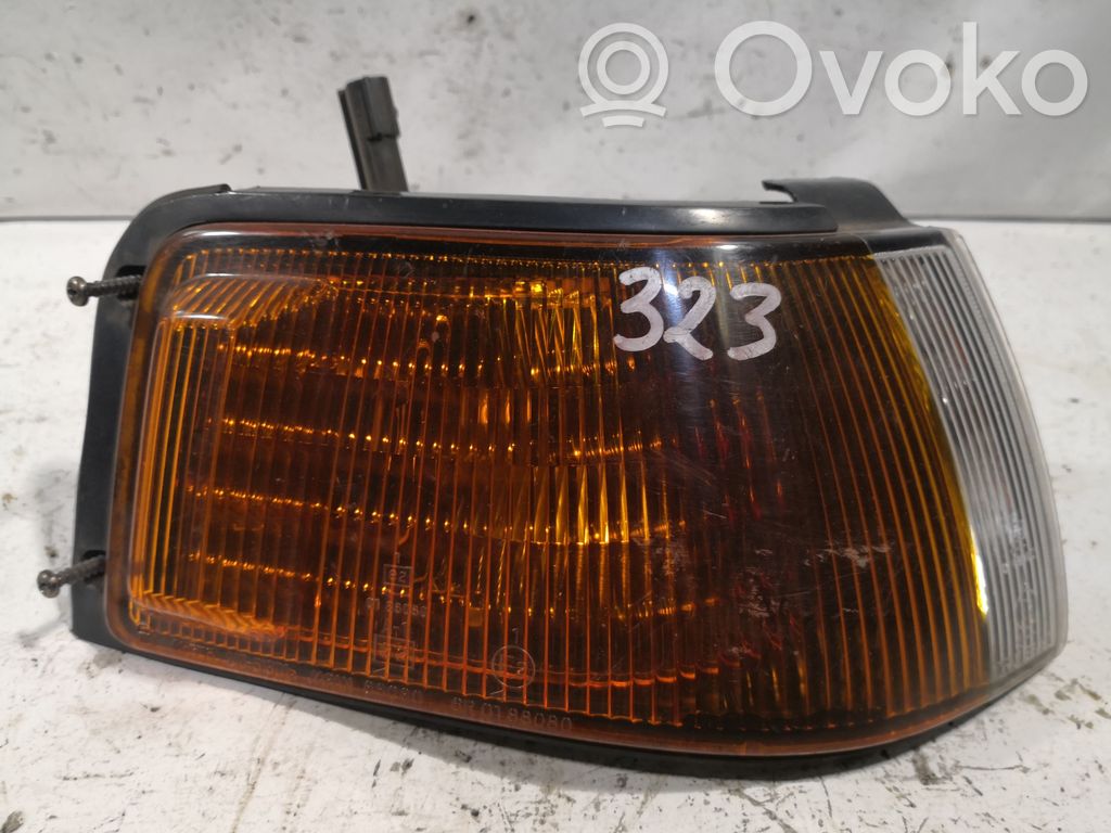 Mazda 323 F Front indicator light 