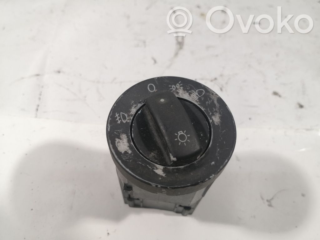 Audi A4 S4 B6 8E 8H Light switch 