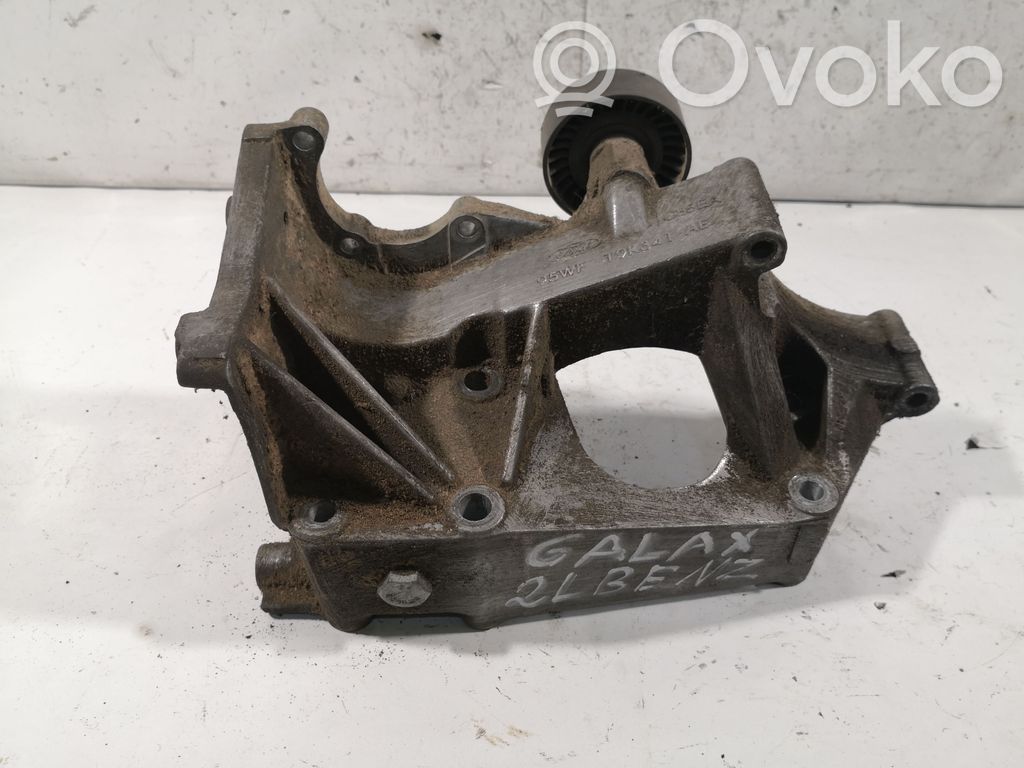 Ford Galaxy Generator/alternator bracket 
