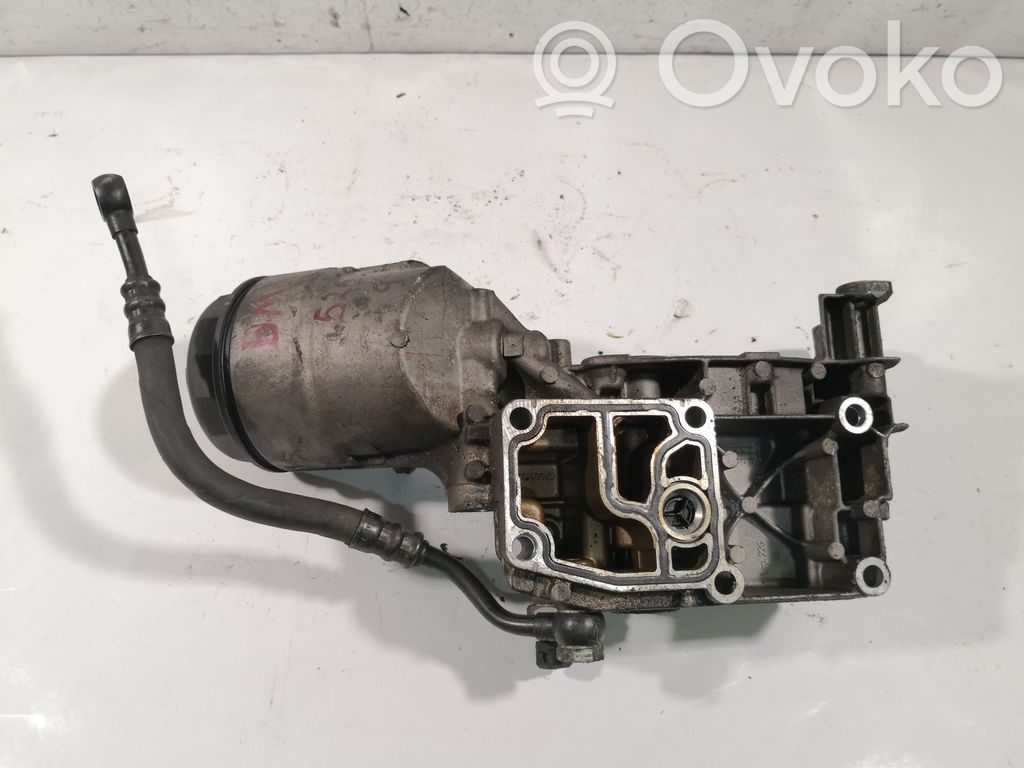 BMW 5 E39 Oil filter mounting bracket 