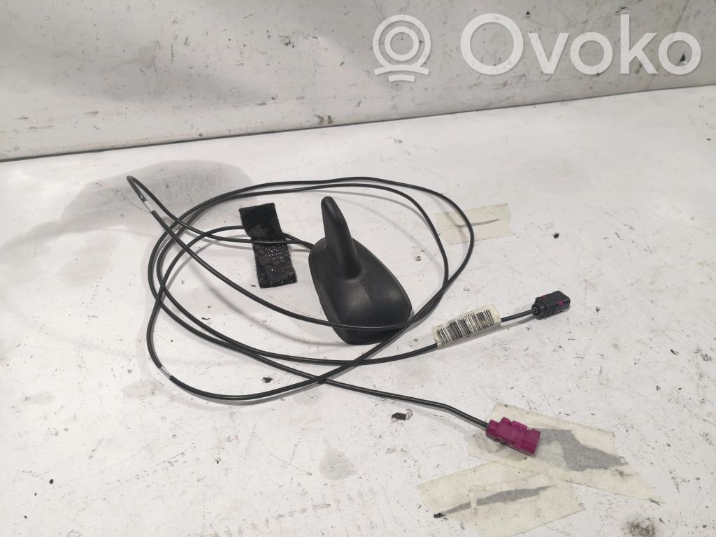 Mercedes-Benz C W204 Antena radiowa 