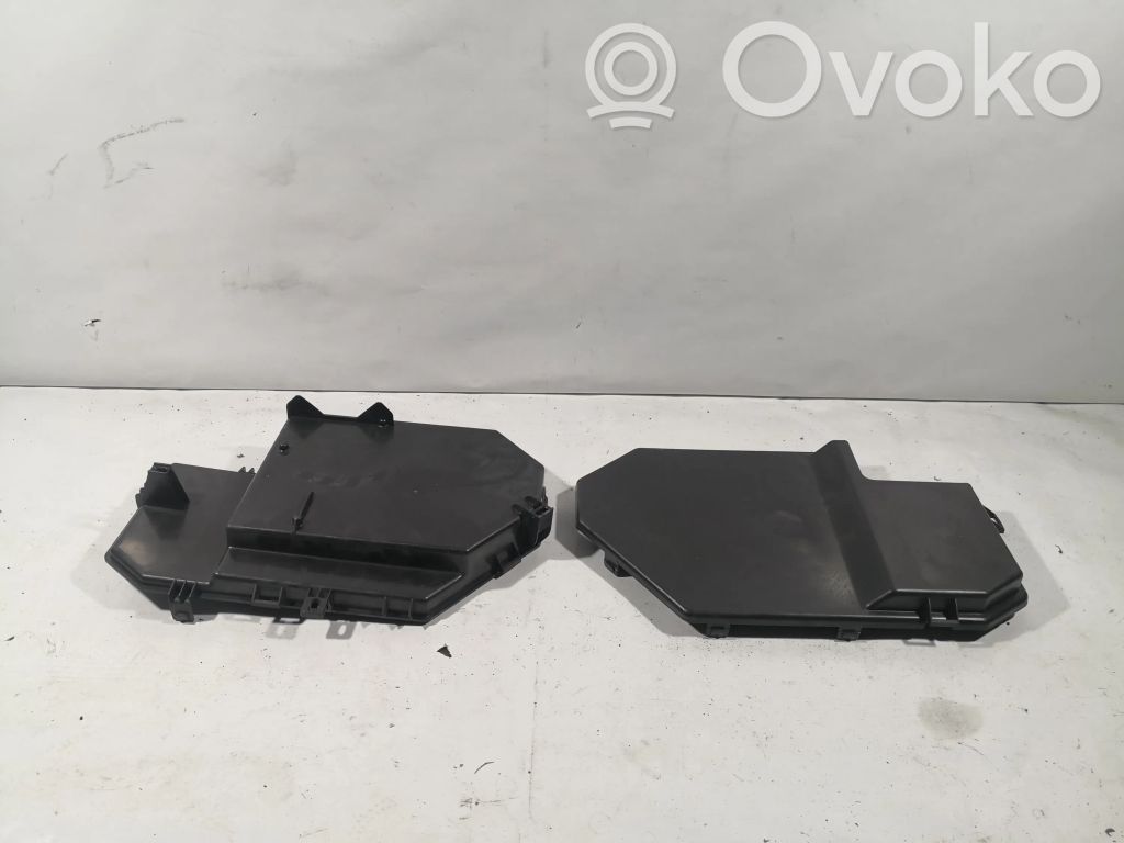 Support boîtier de commande Bluetooth   8E0035613,8E0035619