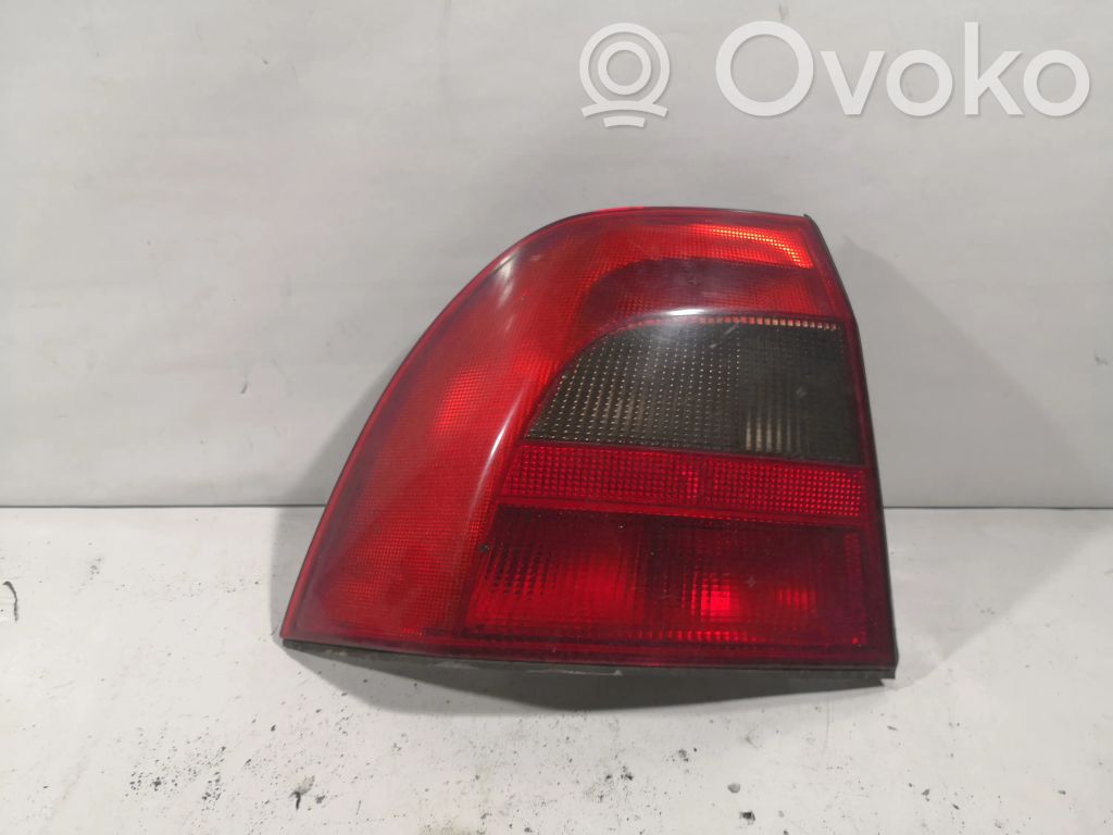 Opel Vectra B Rear/tail lights 