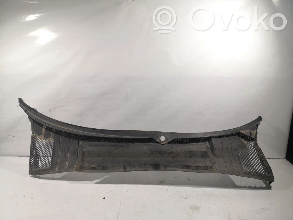 Opel Vectra B Valytuvų apdaila (-os) 