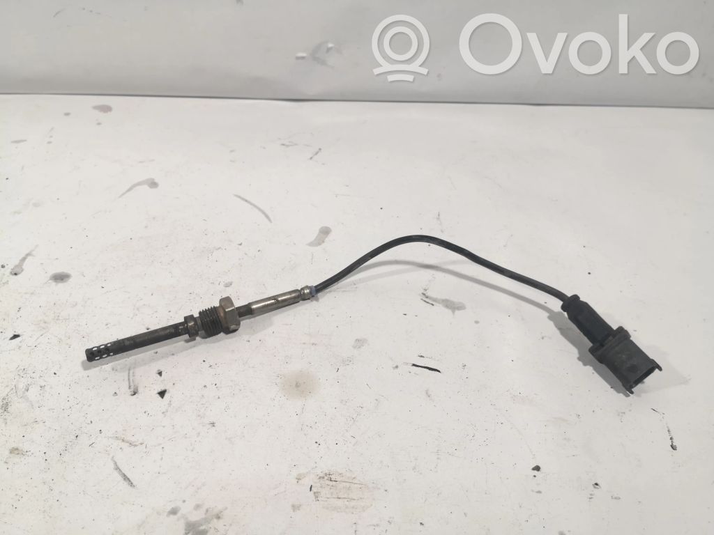Opel Astra J Exhaust gas temperature sensor 