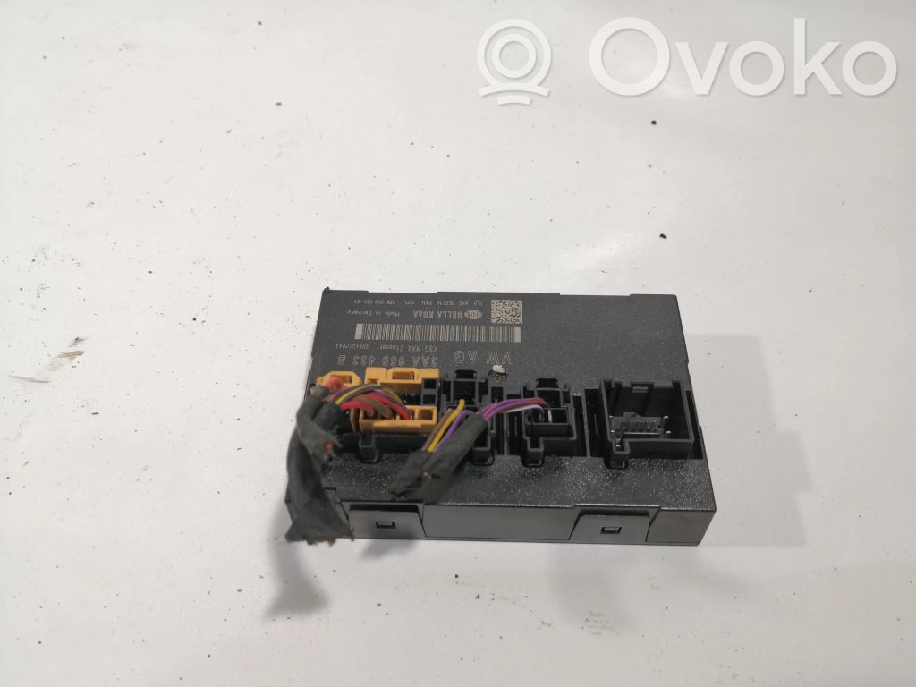 Volkswagen PASSAT B7 Module confort 