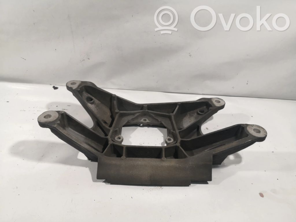 Audi A5 Sportback 8TA Gearbox mounting bracket 