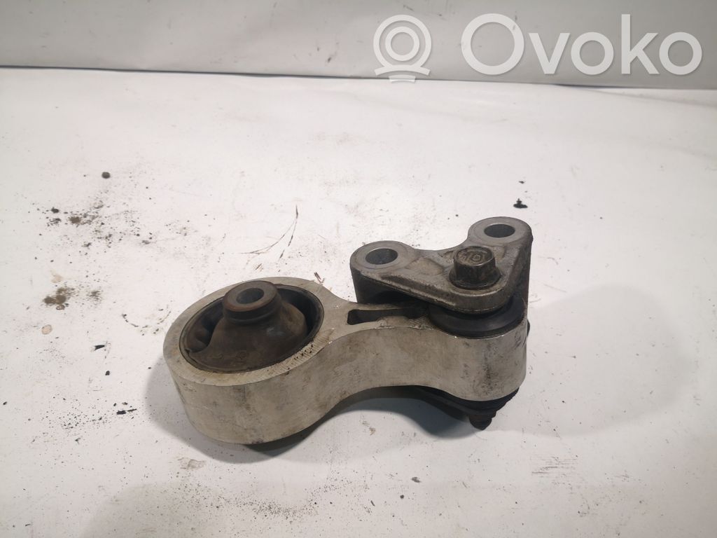 Engine mount bracket   5E25