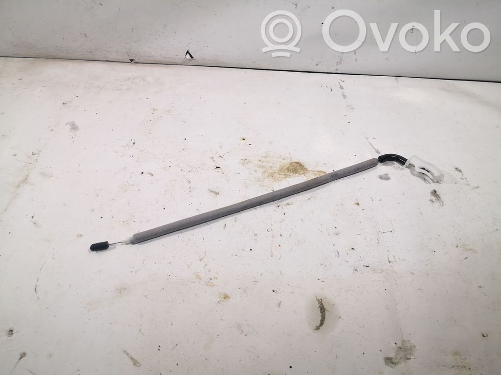 BMW 3 E90 E91 Трос 