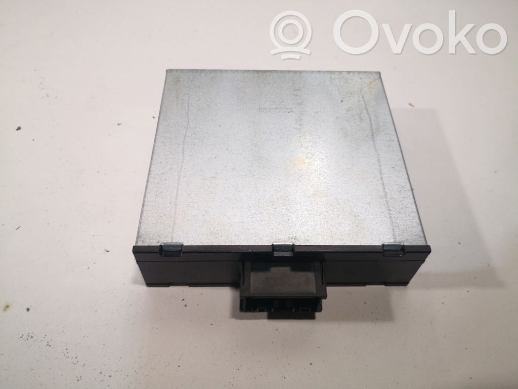 Įtampos keitiklis/ keitimo modulis   8ES00947921,6142925320801,01505894140121