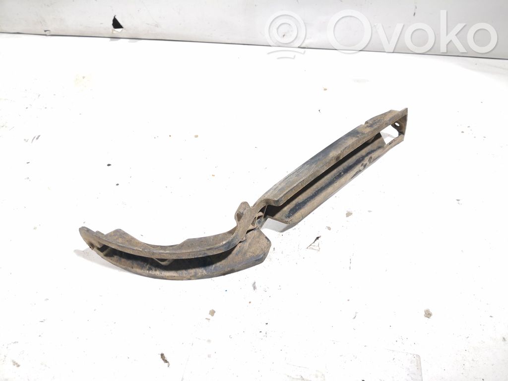 Volkswagen PASSAT B6 Front bumper mounting bracket 
