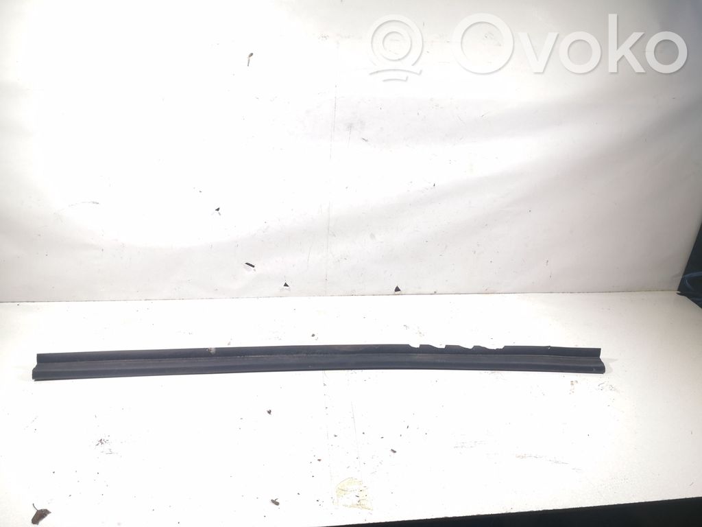 Audi A4 S4 B8 8K Engine compartment rubber 