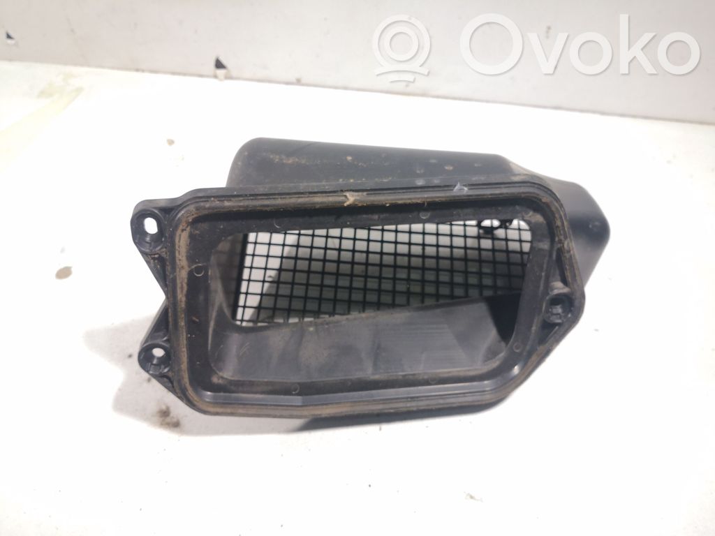 Audi A4 S4 B8 8K Luftansaugkanal-Teil 