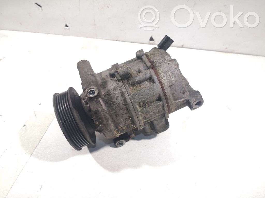 Audi A4 S4 B8 8K Air conditioning (A/C) compressor (pump) 