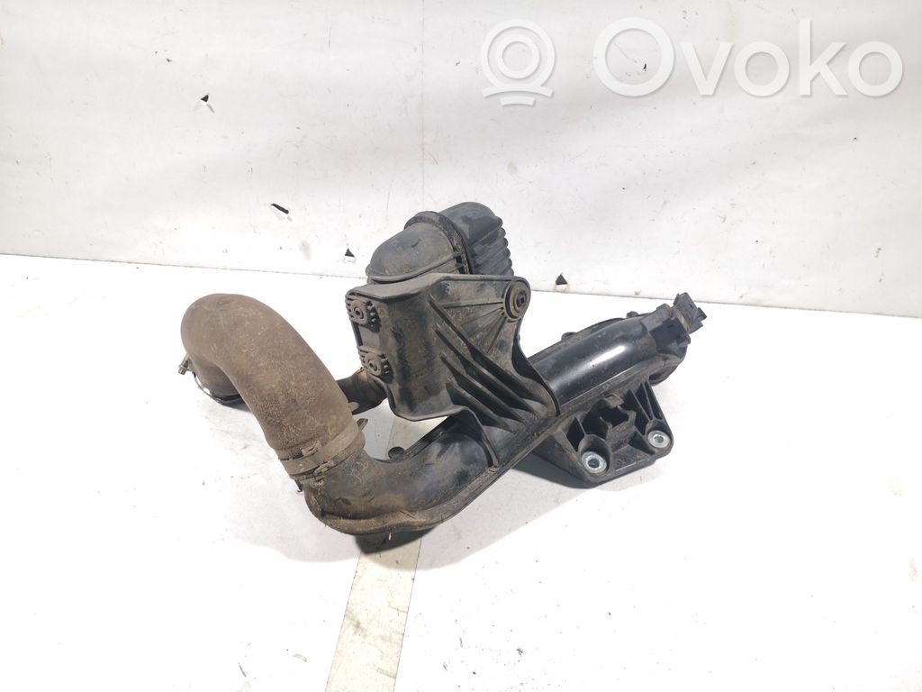 Audi A4 S4 B8 8K Schlauch / Leitung Ladeluftkühler 
