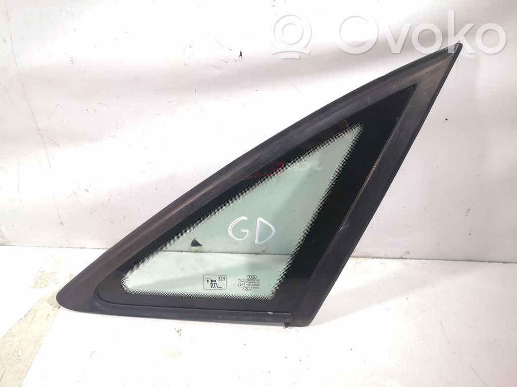 Rear side window   E643R00048
