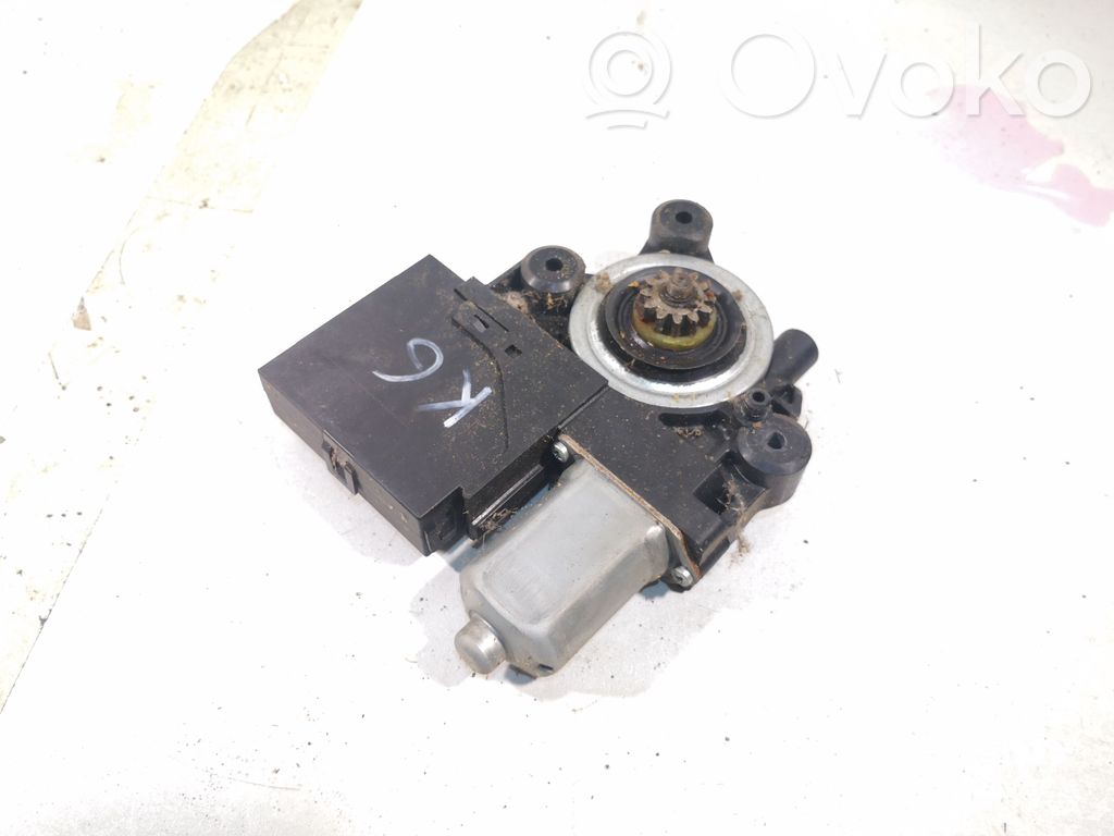Volvo V50 Silniczek podnoszenia szyby drzwi tylnych 